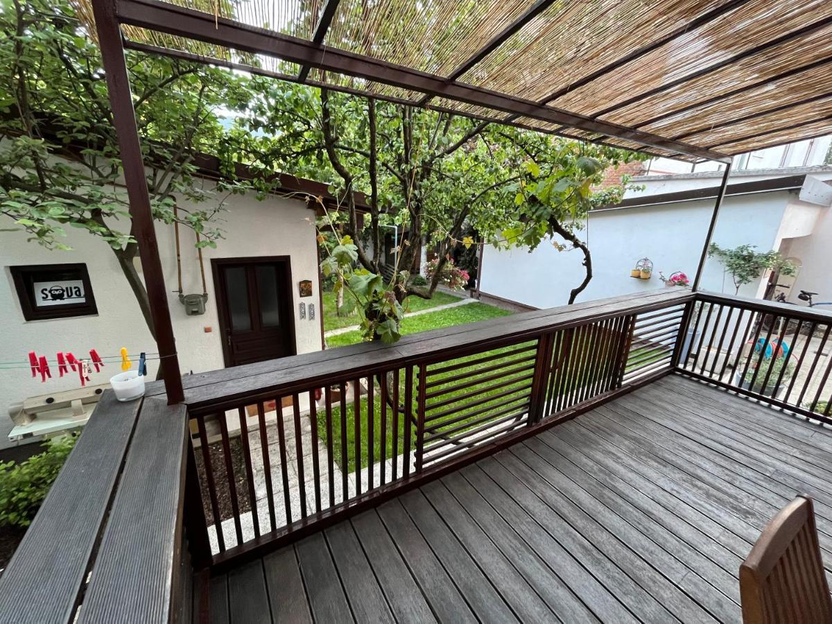Apartments Music, Garden And Free Parking Сараєво Екстер'єр фото